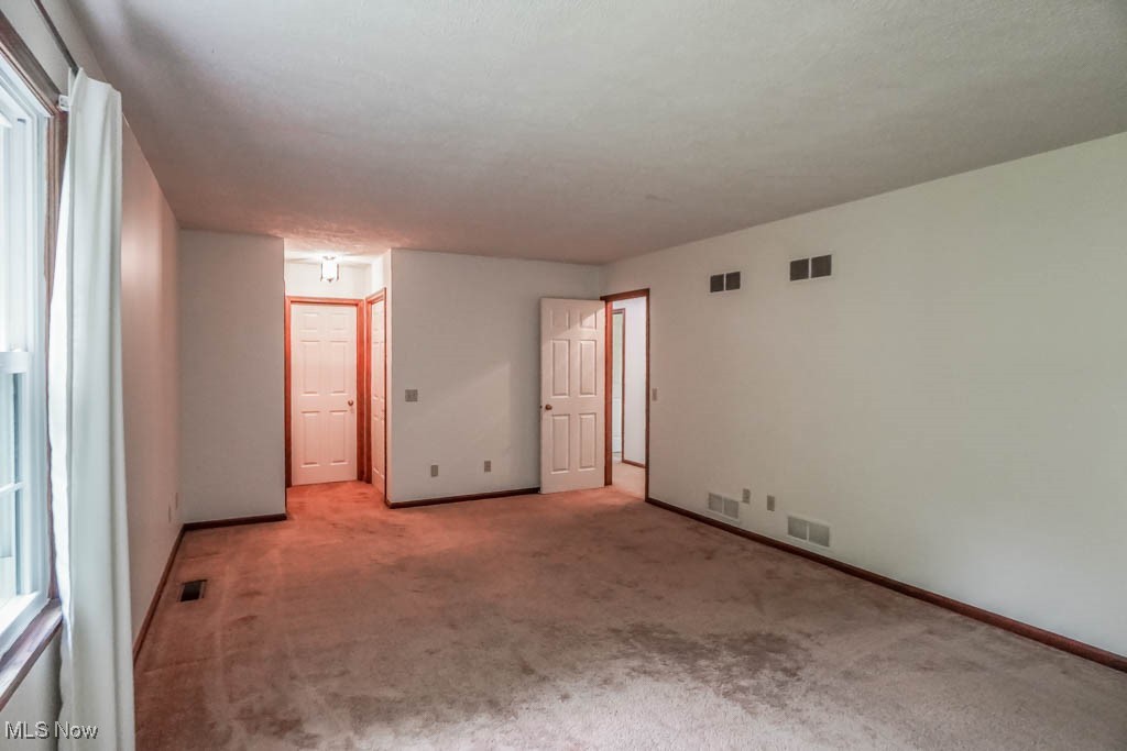 7114 Andiron Circle, Canton, Ohio image 27