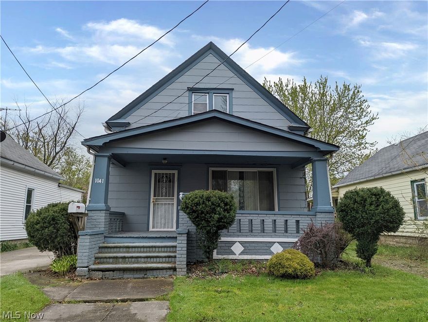 Traditional cape cod home with tons of potential.  Spacious kitchen with work space, dining room has bay window and built-ins, 2 nice sized bedrooms upstairs, full basement.  The home has a large front porch and a deck off the garage.  Lots of space for entertaining.  Close to schools, parks, dining and more!