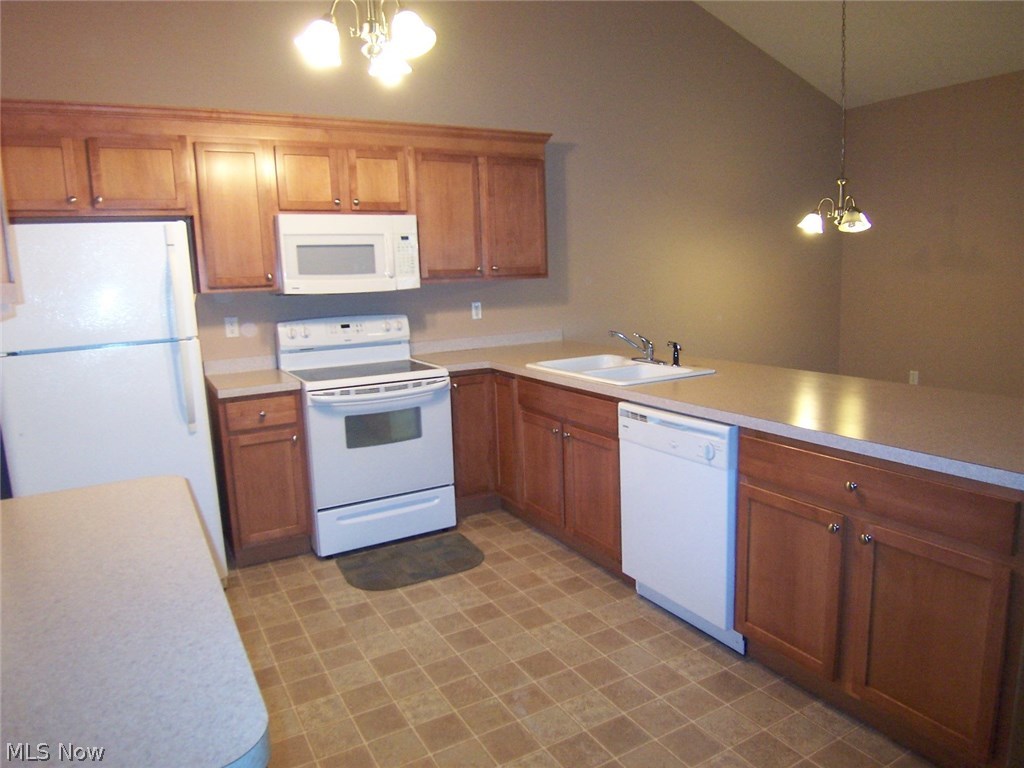 Waterford Point at Pleasant Lakes - Residential