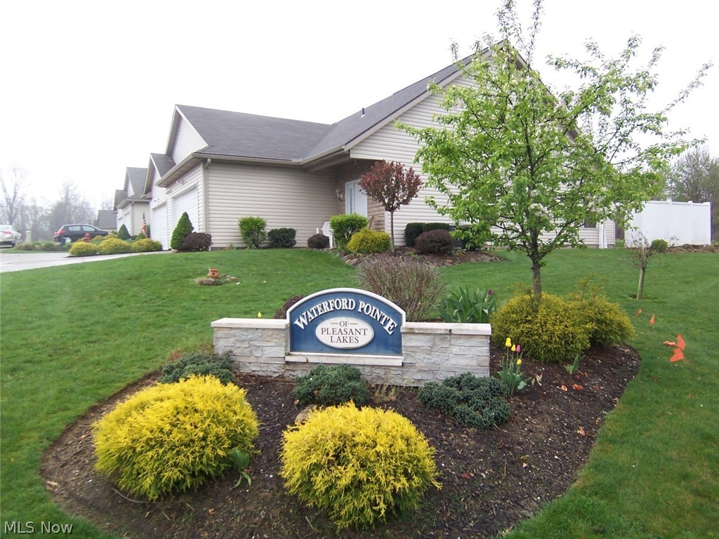 Waterford Point at Pleasant Lakes - Residential