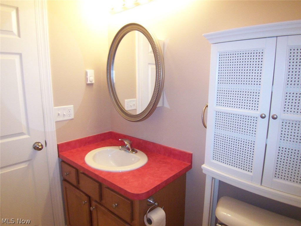 Waterford Point at Pleasant Lakes - Residential