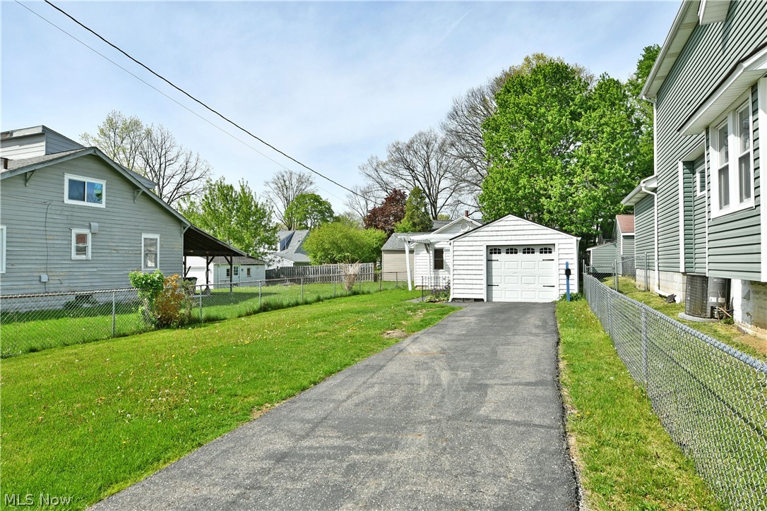 Maple Grove - Residential