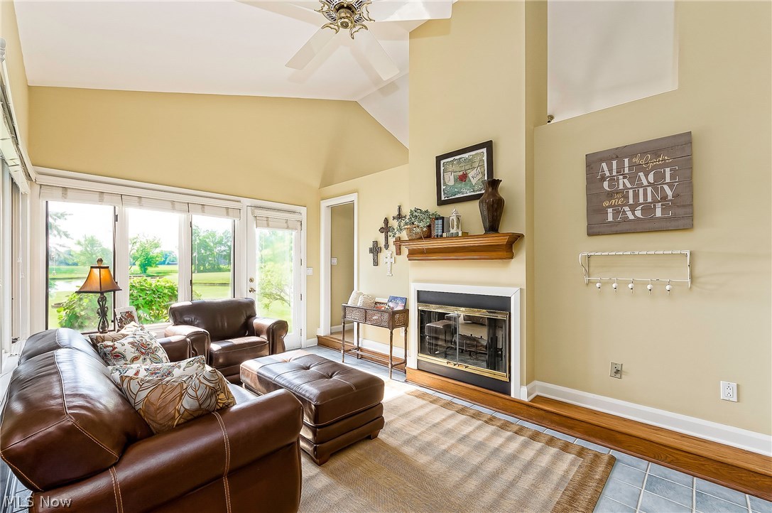 Refuges Lands - Residential