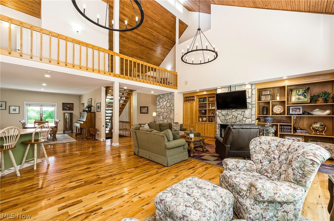 Refuges Lands - Residential