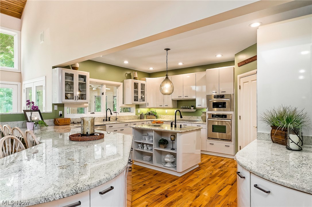 Refuges Lands - Residential