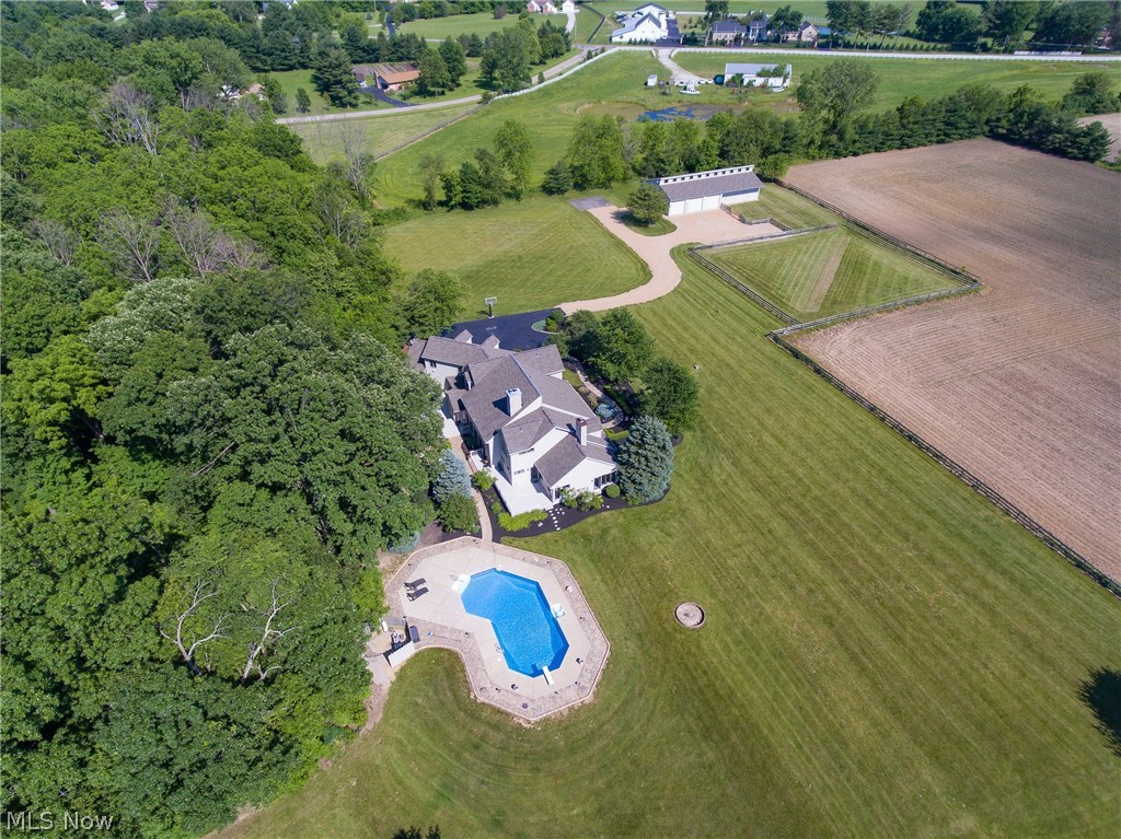 Refuges Lands - Residential