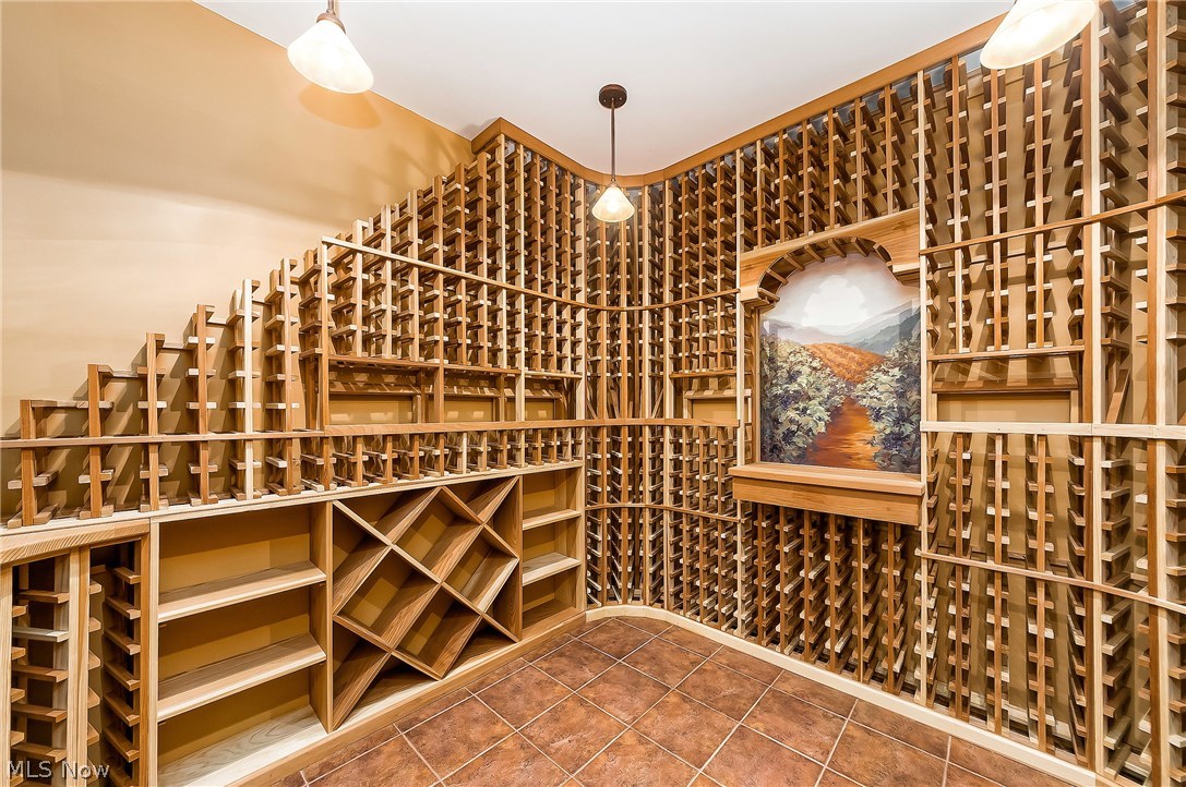 Refuges Lands - Residential