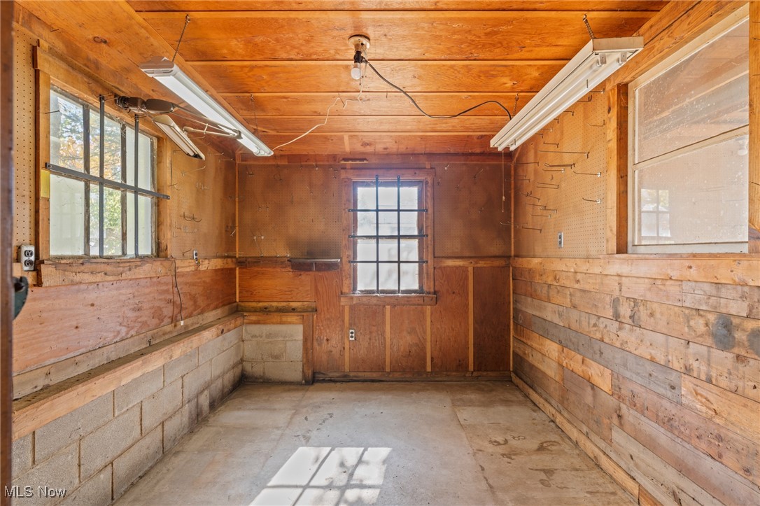 City/Louisville - Residential