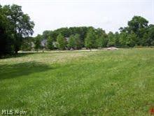 Lighton on Main - Land