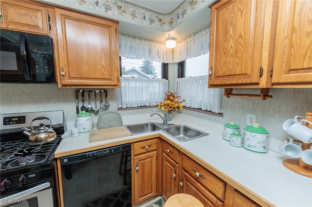 Ridgewood 02 - Residential