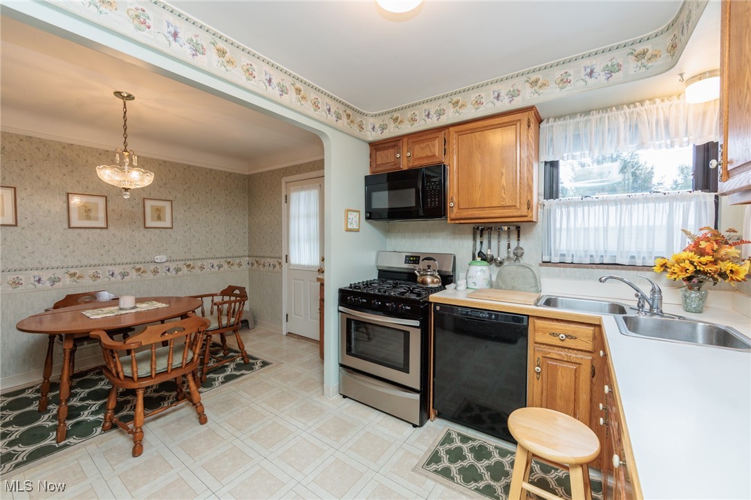 Ridgewood 02 - Residential