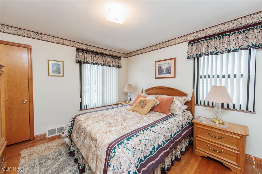 Ridgewood 02 - Residential