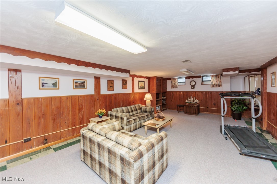 Ridgewood 02 - Residential