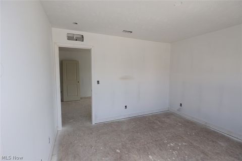Tiny photo for 5095 Shepherds Glen GLN, Willoughby, OH 44094 (MLS # 5221646)