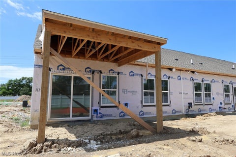 Tiny photo for 5095 Shepherds Glen GLN, Willoughby, OH 44094 (MLS # 5221646)