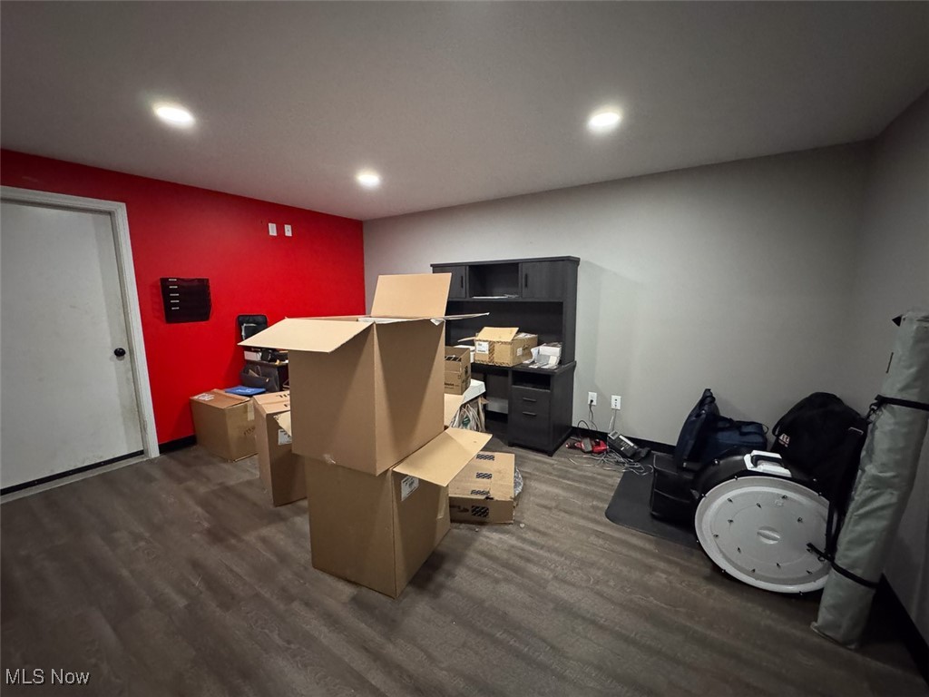 Akron 10 - Commercial Sale