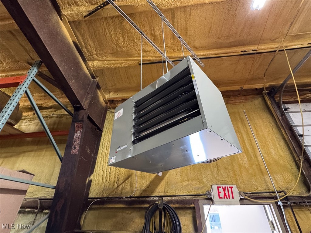 Akron 10 - Commercial Sale