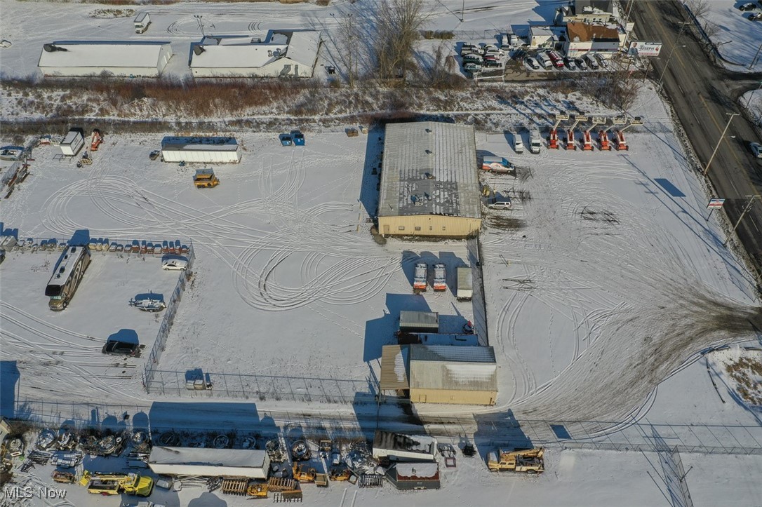 Akron 10 - Commercial Sale