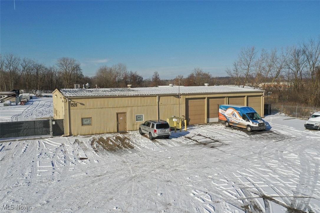 Akron 10 - Commercial Sale