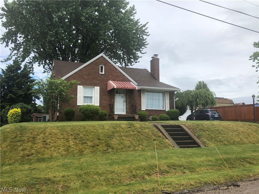 Located in a convenient NW Perry area is this Brick 1.5 story that features a newer kitchen upgrade, large living room
with fireplace, stacked laundry on first floor for convenience, 3 bedrooms, a Recreation room and bath in lower level. Updates include newer vinyl windows, high efficiency furnace, new electric service. The large bedroom on upper level has plenty of storage space. You will enjoy the outdoors on
the rear patio with a lovely view of the private backyard. Don't miss the good value of this lovely home, call today!