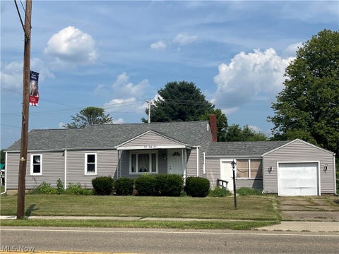 Homes For Sale - 441 N Main Avenue<br/> Tuscarawas County, Tuscarawas, OH 44682