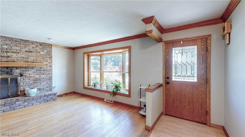 Photo of 10216 Harmony Lane, Brooklyn, OH 44144 (MLS # 5214640)