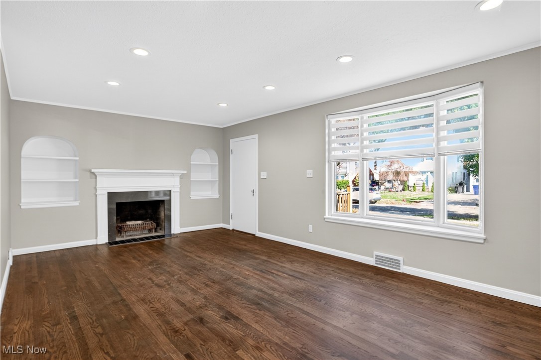 University Heights, Ohio 44118, United States, 3 Bedrooms Bedrooms, ,2 BathroomsBathrooms,Residential,Active,231139