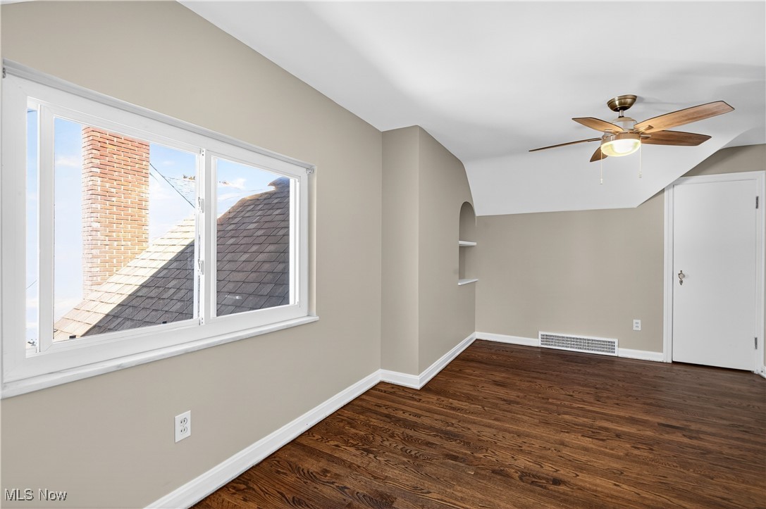 University Heights, Ohio 44118, United States, 3 Bedrooms Bedrooms, ,2 BathroomsBathrooms,Residential,Active,231139