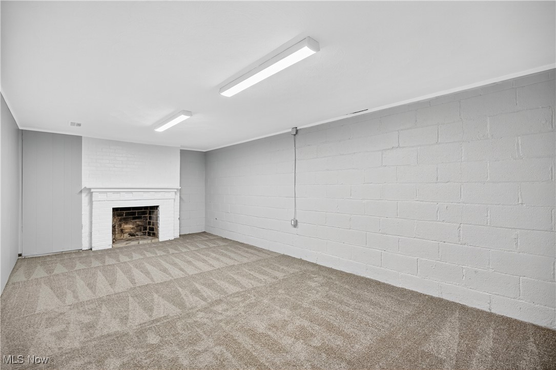 University Heights, Ohio 44118, United States, 3 Bedrooms Bedrooms, ,2 BathroomsBathrooms,Residential,Active,231139