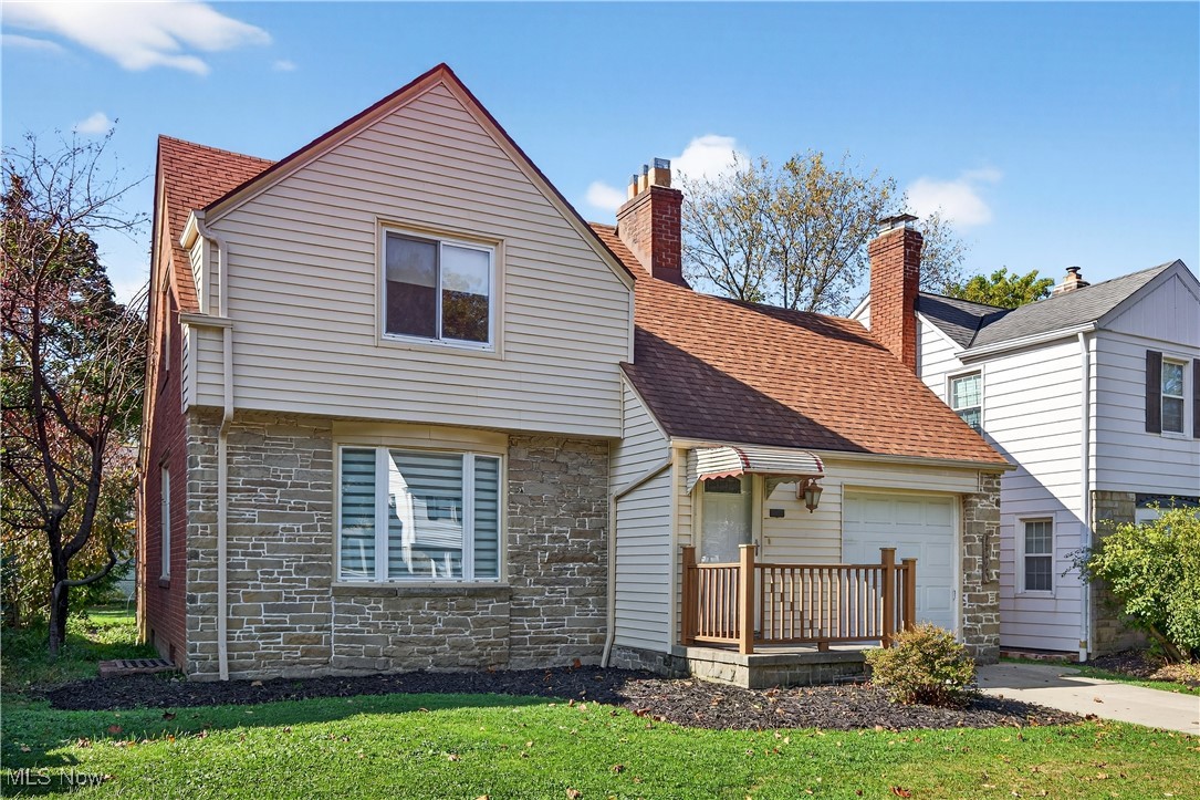 University Heights, Ohio 44118, United States, 3 Bedrooms Bedrooms, ,2 BathroomsBathrooms,Residential,Active,231139