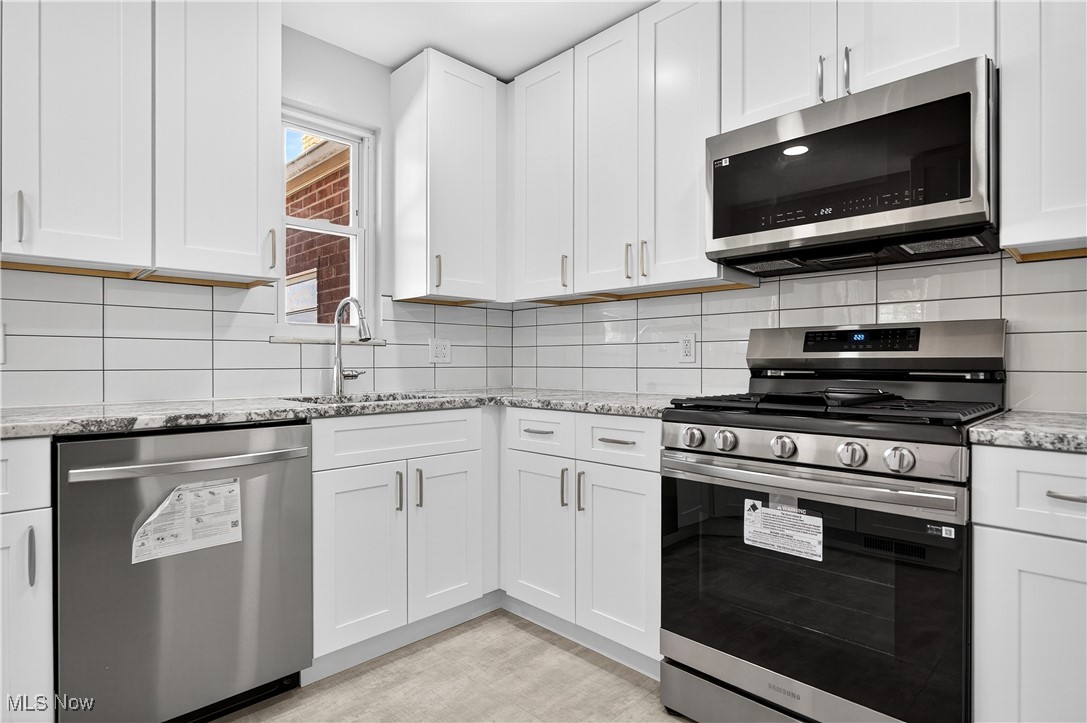 University Heights, Ohio 44118, United States, 3 Bedrooms Bedrooms, ,2 BathroomsBathrooms,Residential,Active,231139