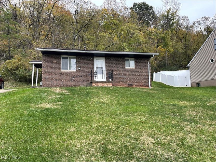 Come check out this quaint little brick ranch with two bedrooms and one bathroom. This home is located in the heart of Vienna close to the mall, grocery stores, post office and schools.  This would be a great starter home or if you're looking to downsize or even as an investment property...this property could be what you are looking for. There is plenty of off street parking (partially paved/graveled driveway).  Give me a call to schedule your showing.