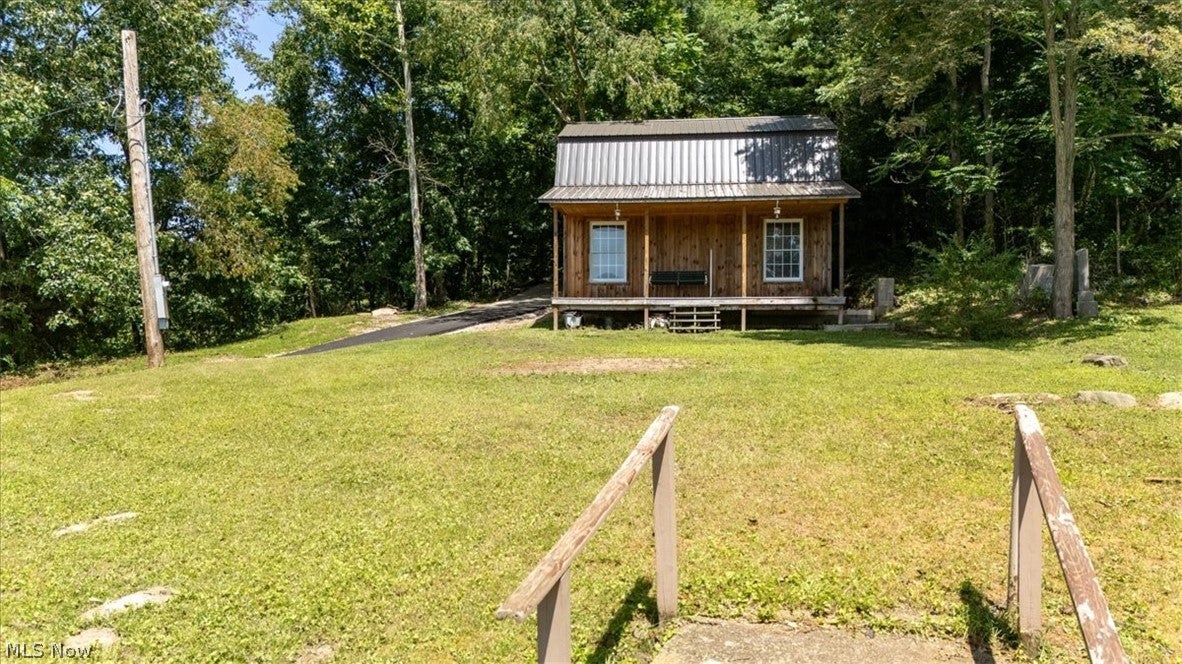 360 Newells Run Road