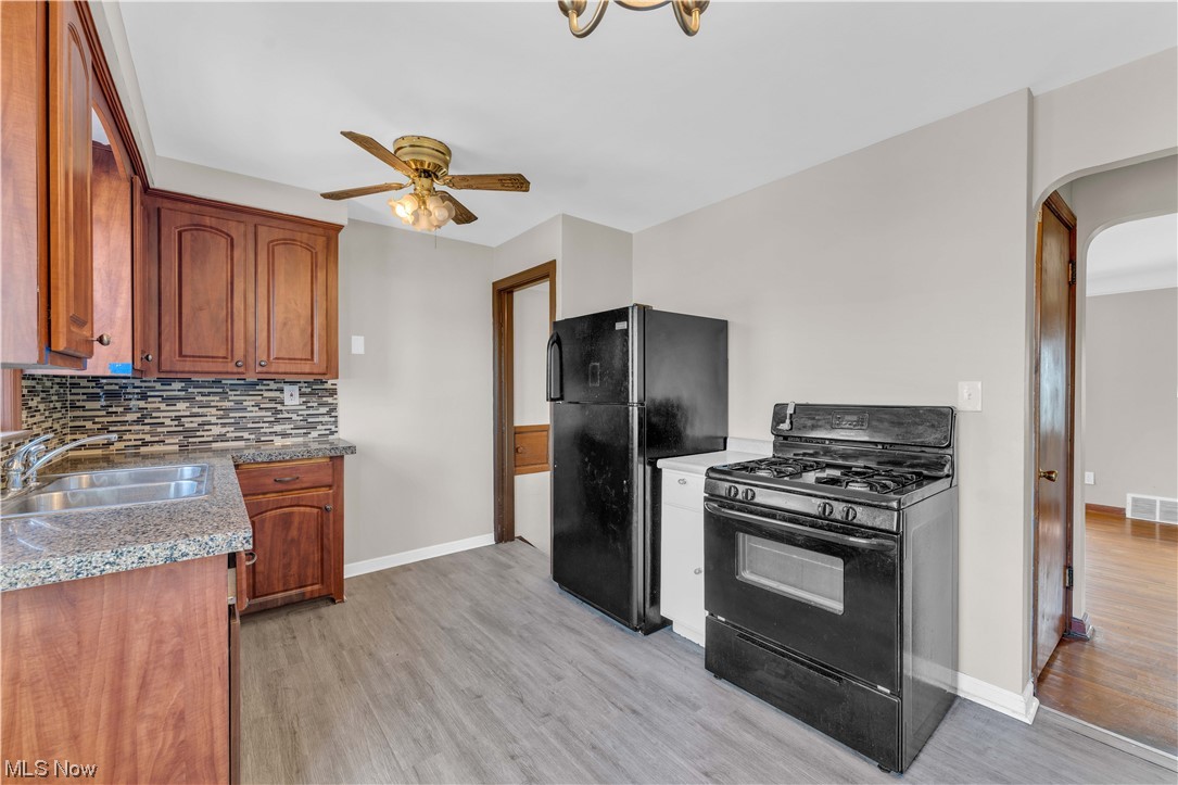 Independence 01 - Residential Lease