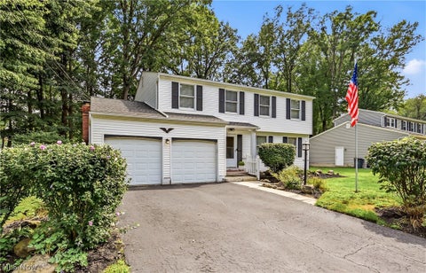 Photo for 7858 Glen Oaks Drive NE