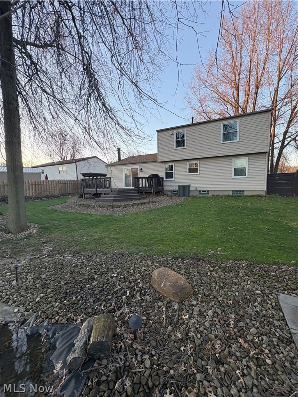 Photo of 5133 Winslow Drive, Mineral Ridge, OH 44440 (MLS # 5196925)