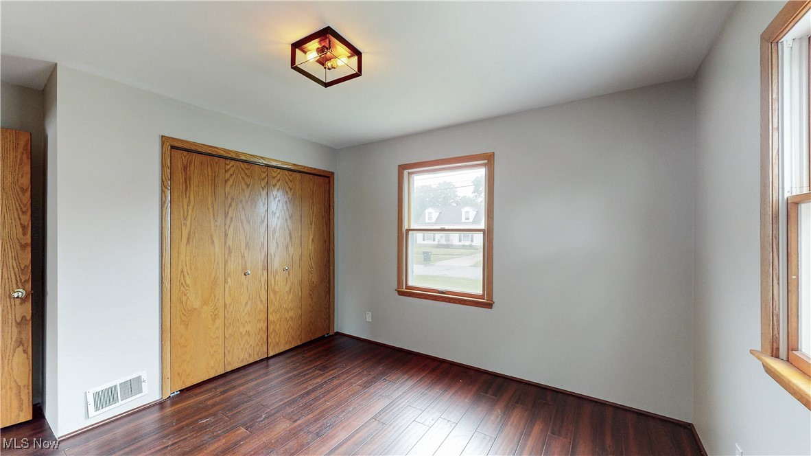 878 N Firestone Boulevard, Akron, Ohio image 12