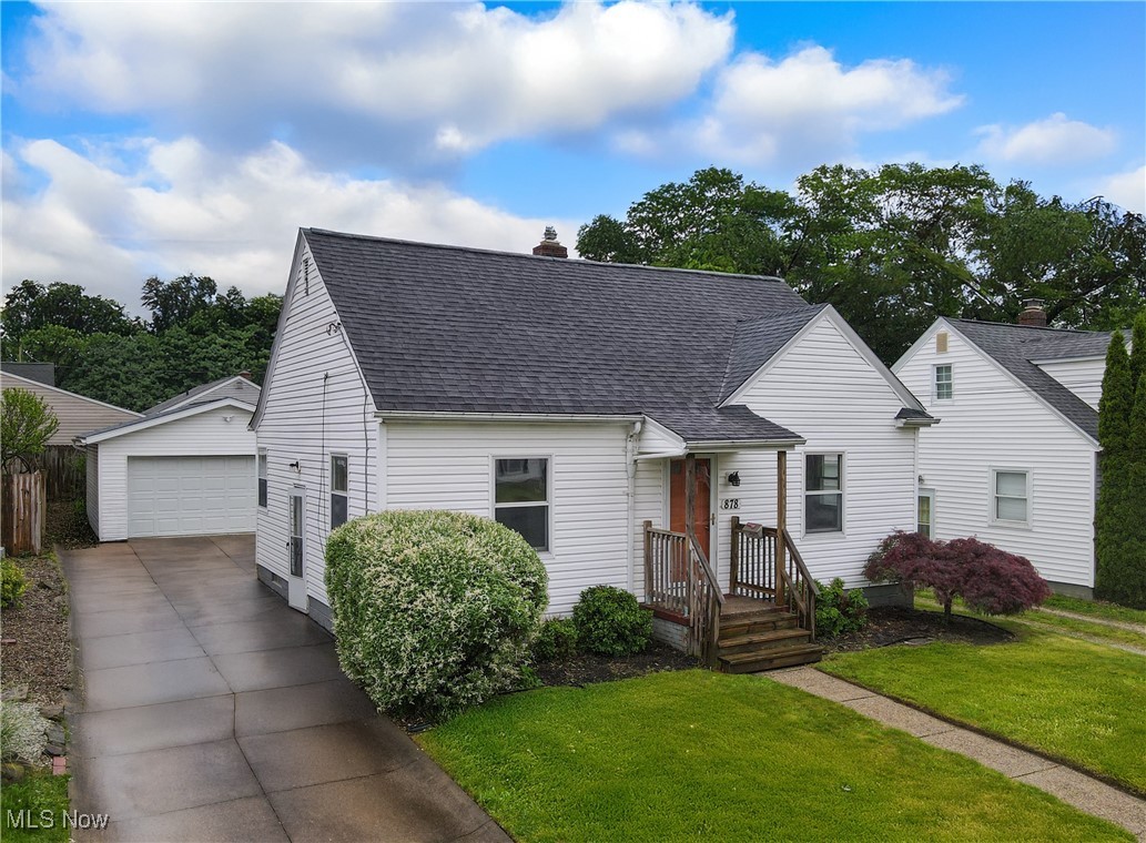 878 N Firestone Boulevard, Akron, Ohio image 2