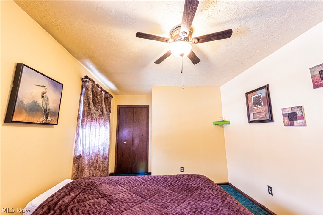 Hickory Hills - Residential