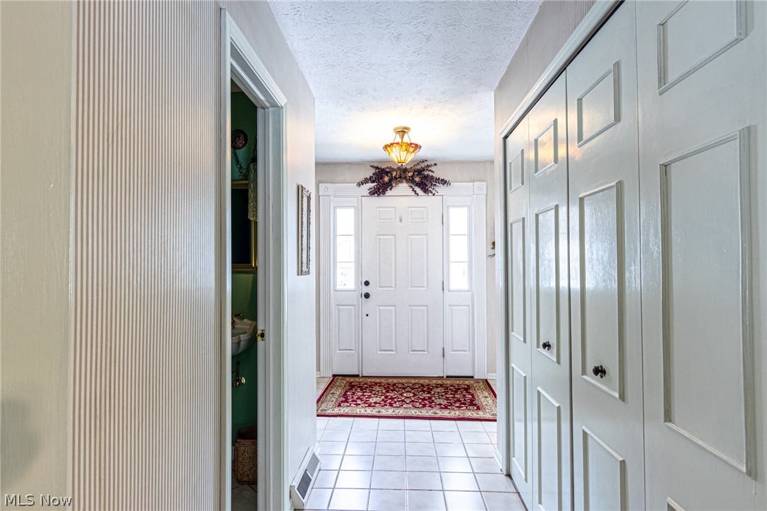 Hickory Hills - Residential