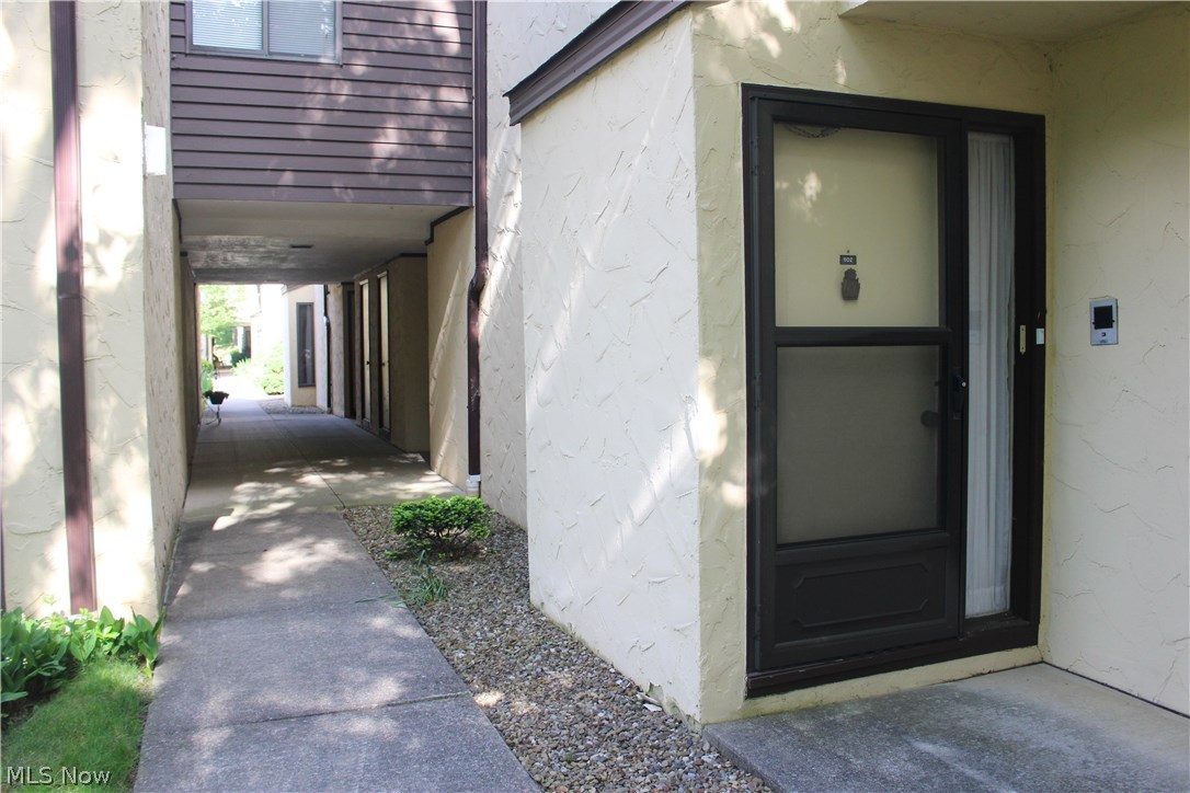 Hampton Woods - Residential