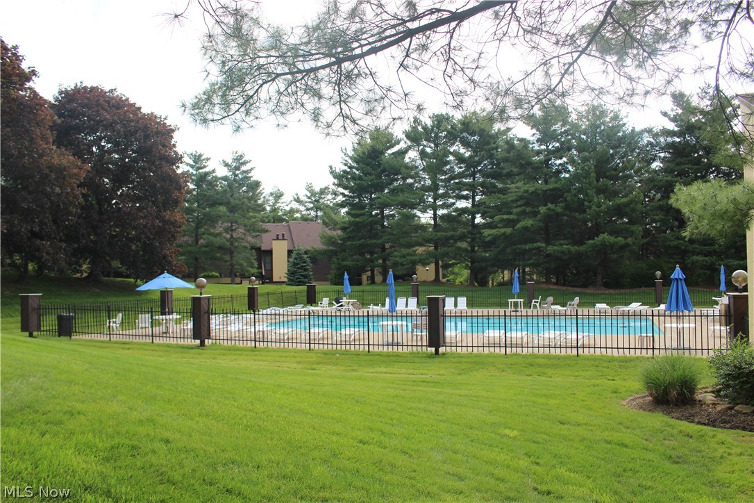 Hampton Woods - Residential