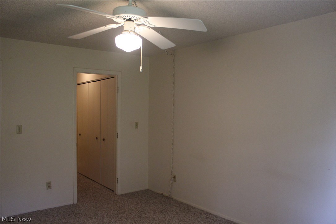 Hampton Woods - Residential