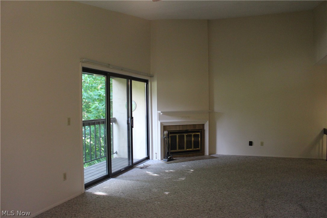 Hampton Woods - Residential