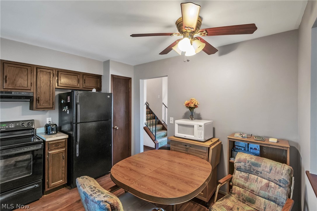 Hunting Mdws 12 - Residential