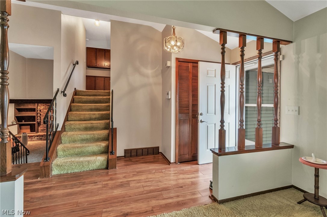 Hunting Mdws 12 - Residential