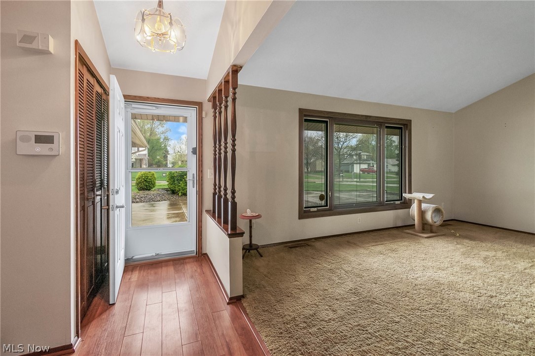 Hunting Mdws 12 - Residential