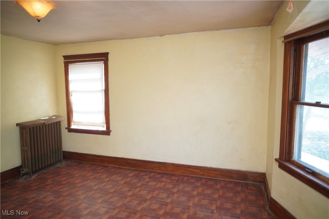 Stanley E Dunns Clarence Aven - Residential