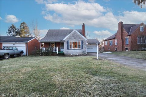 Tiny photo for 489 Clifton Boulevard, Mansfield, OH 44907 (MLS # 5187915)