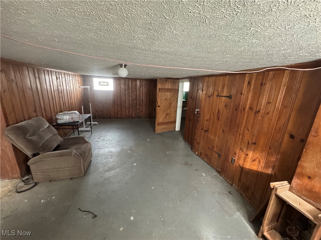 East Blvd - Residential